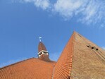 Dak en toren.
<br/>
Gert-Jan Lobbes, 2015